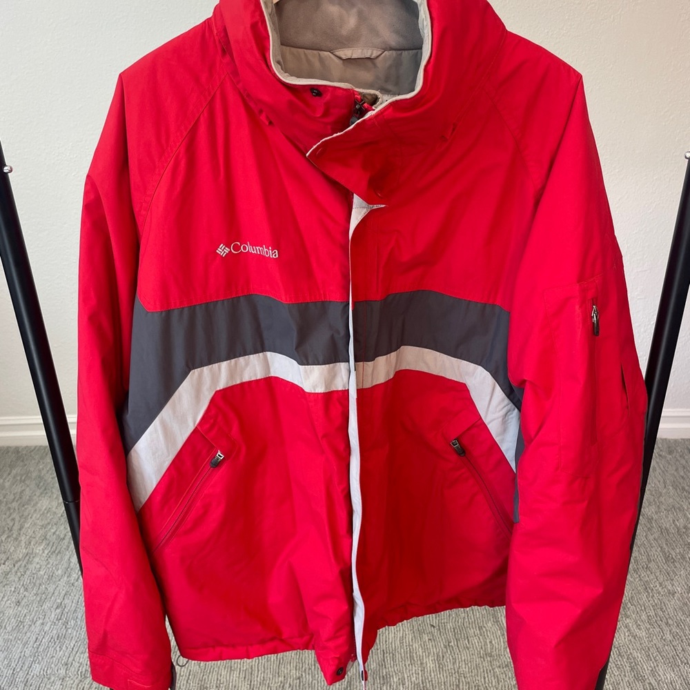 Columbia Black and White Fleece Jacket